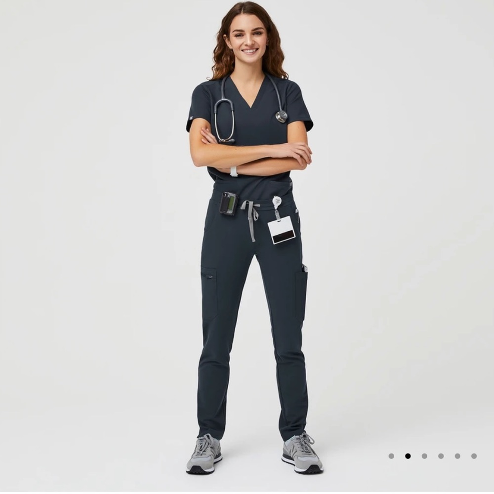 Figs Dark Harbor Scrub Set